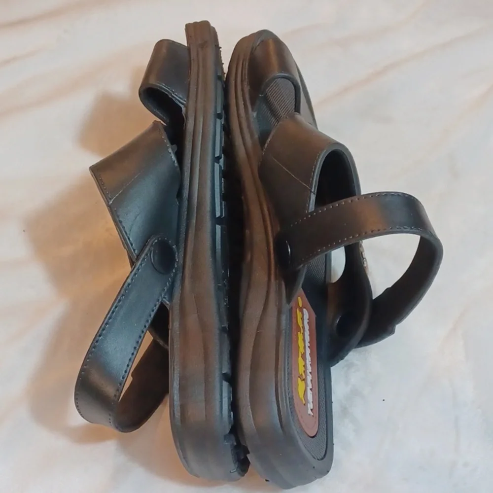 Mens Summer Leisure Sport Leisure  Black Beach Shoes Sz42 =9M